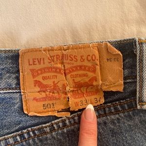 Levi’s 501, 33 x 34